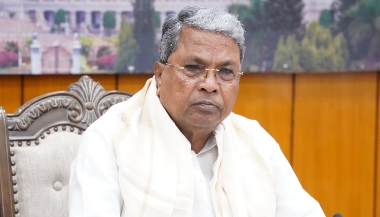 Caste Survey Report: Siddaramaiah Quashes Reports of Cabinet Rift!