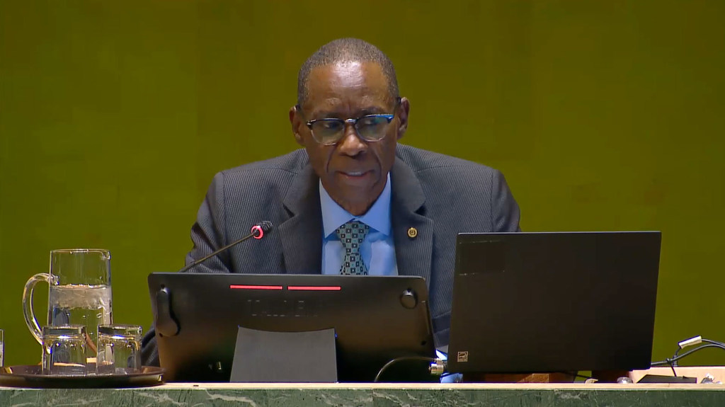 General Assembly Vice President Cheikh Niang chairs the Emergency Special Session meets on the situation in the Middle East, including the Palestinian question. General Assembly Vice President Cheikh Niang chairs the Emergency Special Session meets on the situation in the Middle East, including the Palestinian question.