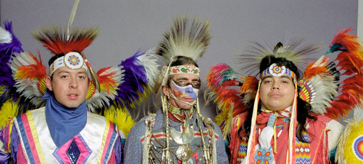 Portrait of the members of the Thunderbird American Indian Dancers group, who participated in launching the International Year of Indigenous Peoples at UN Headquarters in 1993. (file) Portrait of the members of the Thunderbird American Indian Dancers group, who participated in launching the International Year of Indigenous Peoples at UN Headquarters in 1993. (file)