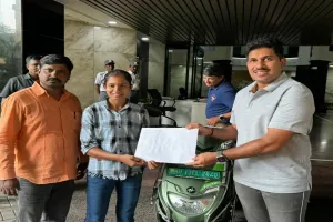 Punit Balan group awards e-bikes to allrounders from 42nd Junior State Kho Kho Championship